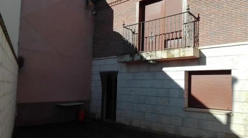 Foto 3 de Casa o xalet en venda a Calle Fray Félix Cuadrado, 2, Villasarracino, Palencia