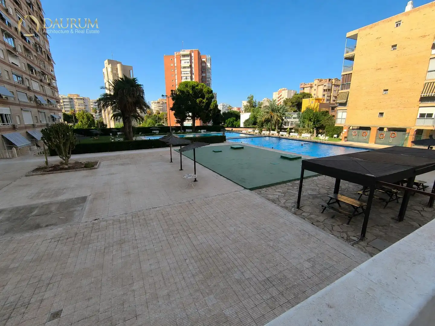 Pis amb piscina en venda a AVENIDA DE CATALUÑA, imagen 2