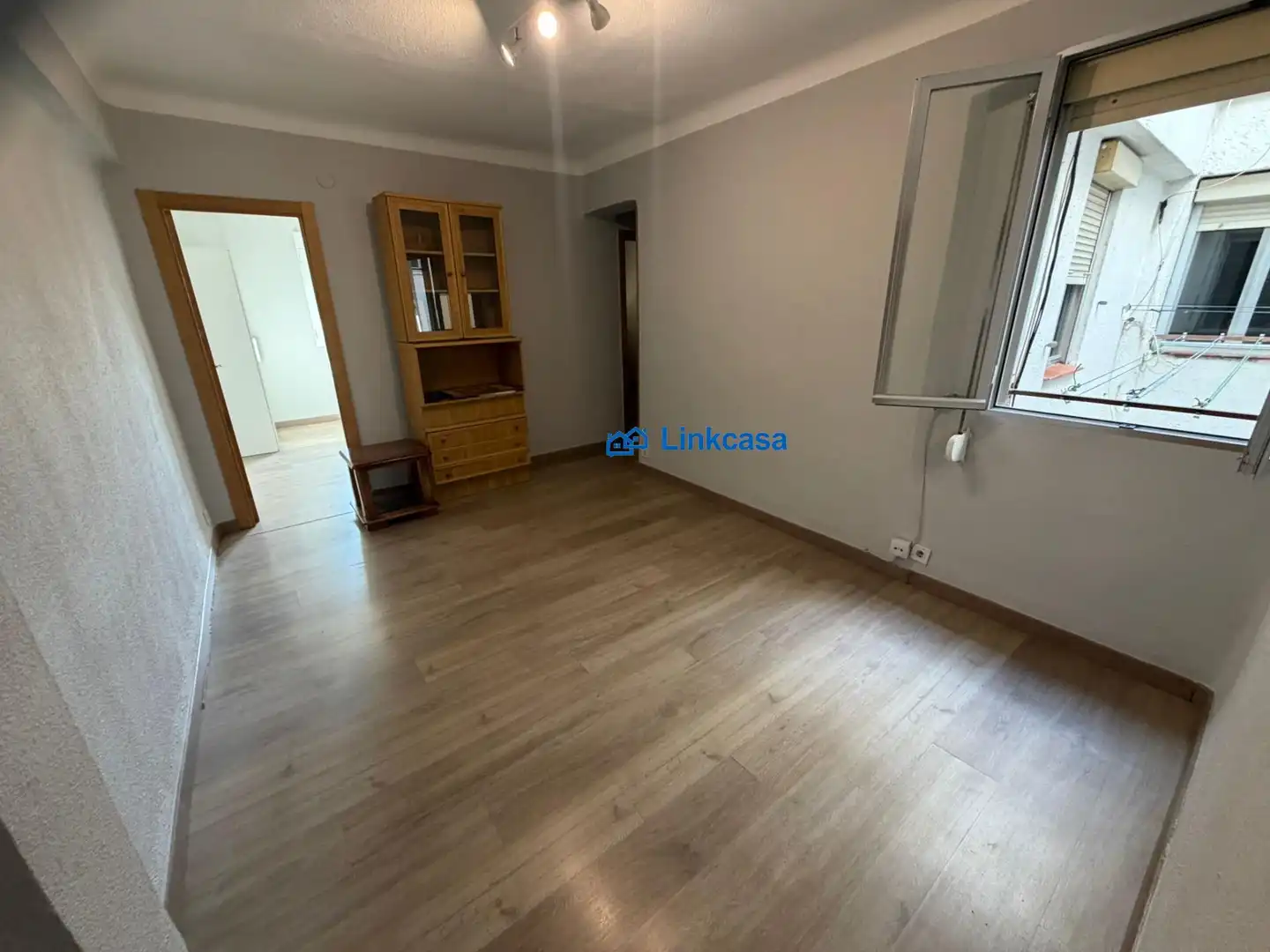 Habitación de Piso de alquiler en  Madrid Capital con Calefacción