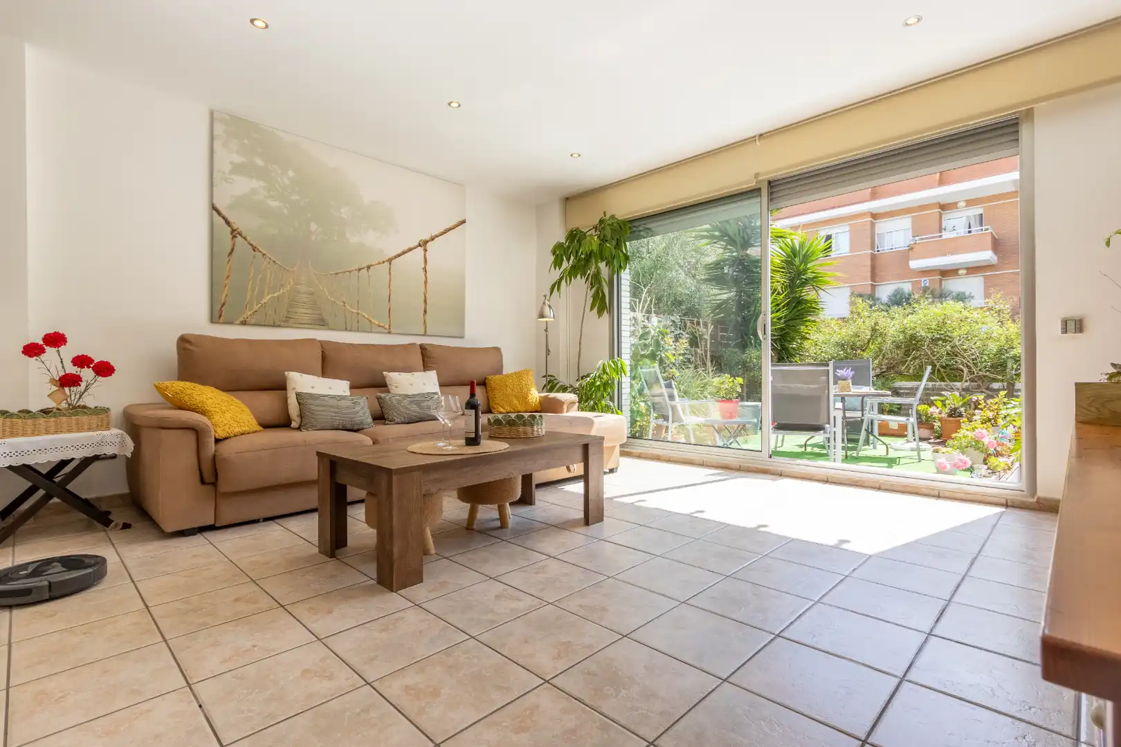 Terraced house with pool for sale in Carrer Charlie Rivel, imagen 6