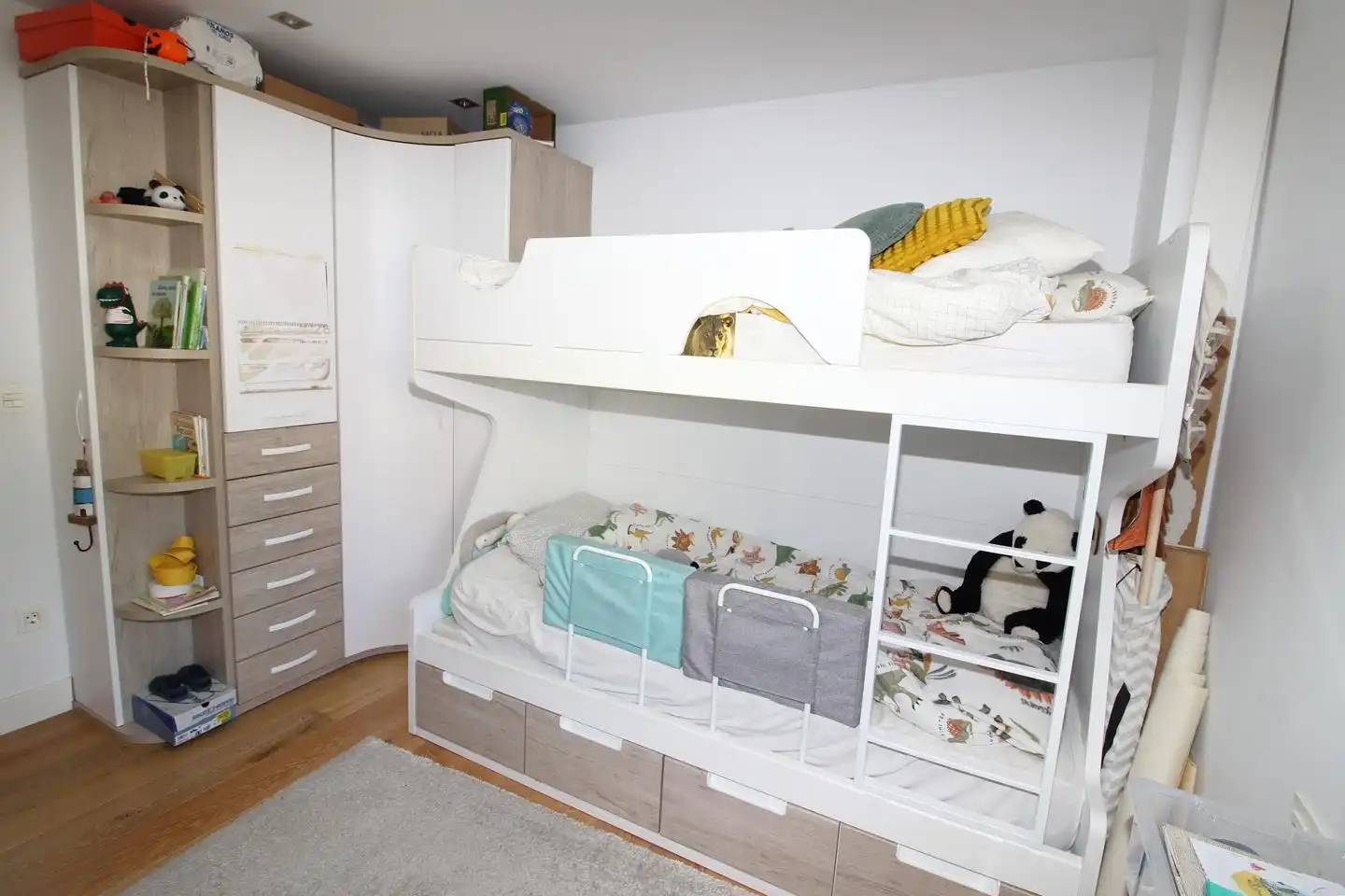 Dormitori de Apartament en venda en Oñati amb Calefacció, Traster i Moblat