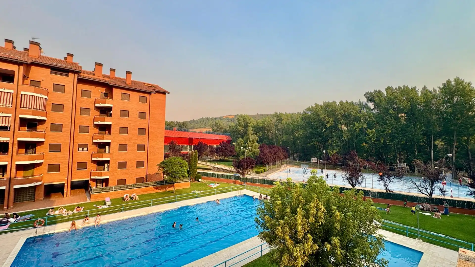 Flat with pool to rent in Calle de Artaso 4, imagen 30