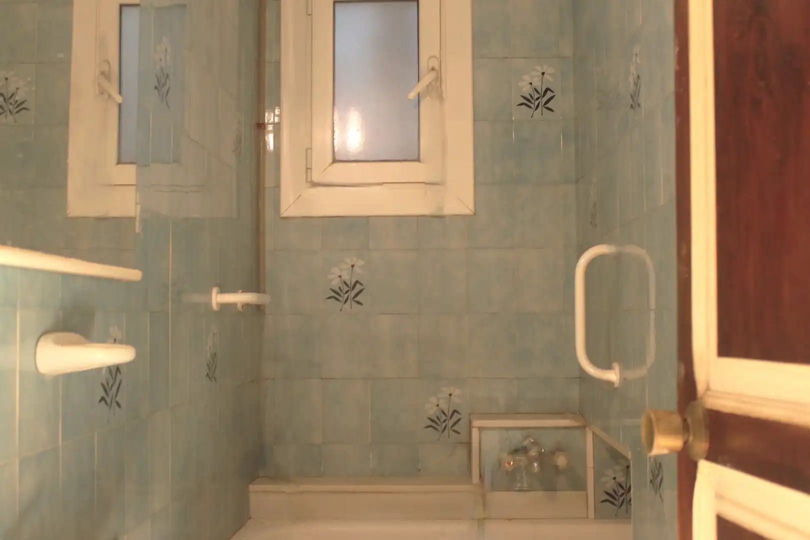 Baño de Apartamento en venta en Barcelona con Calefacción