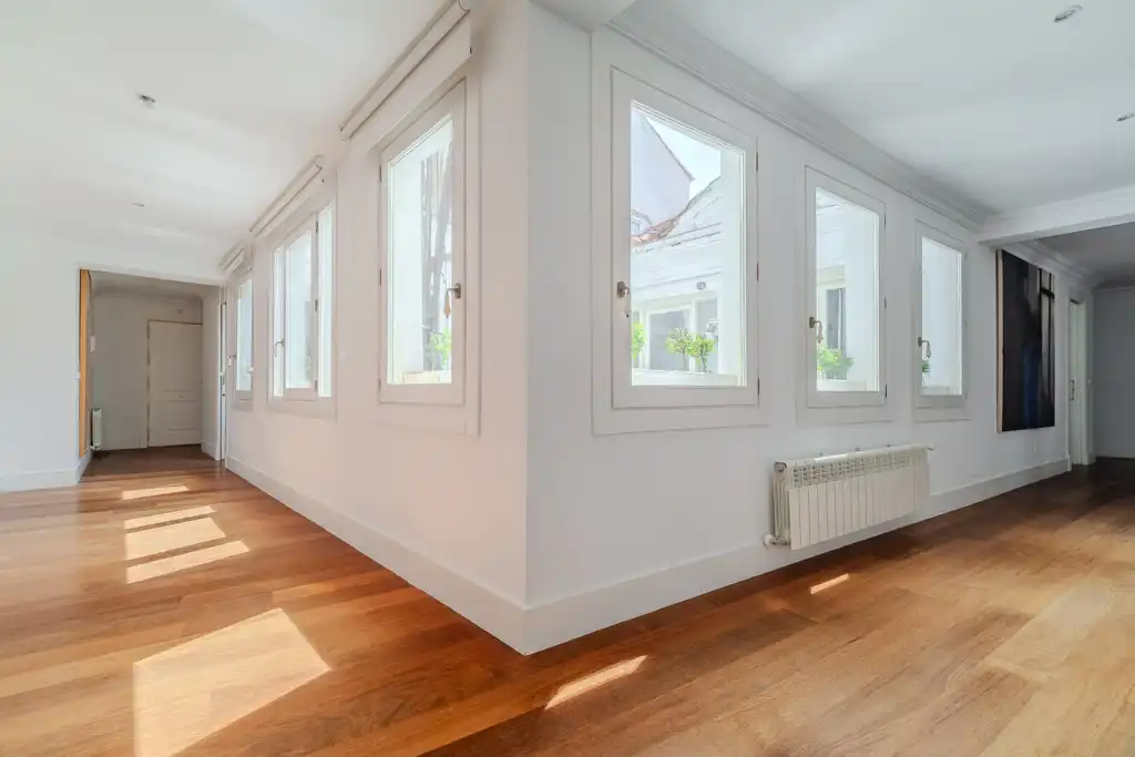 Flat for rent in Madrid  with Air Conditioner, Heating and Balcony