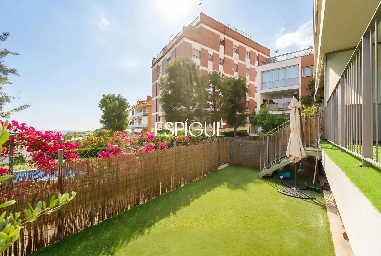 Jardín de Piso en venta en Montgat con Aire acondicionado, Calefacción y Terraza