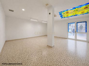 Local commercial à vendre à Calle las Flores, Benalmádena, Spain