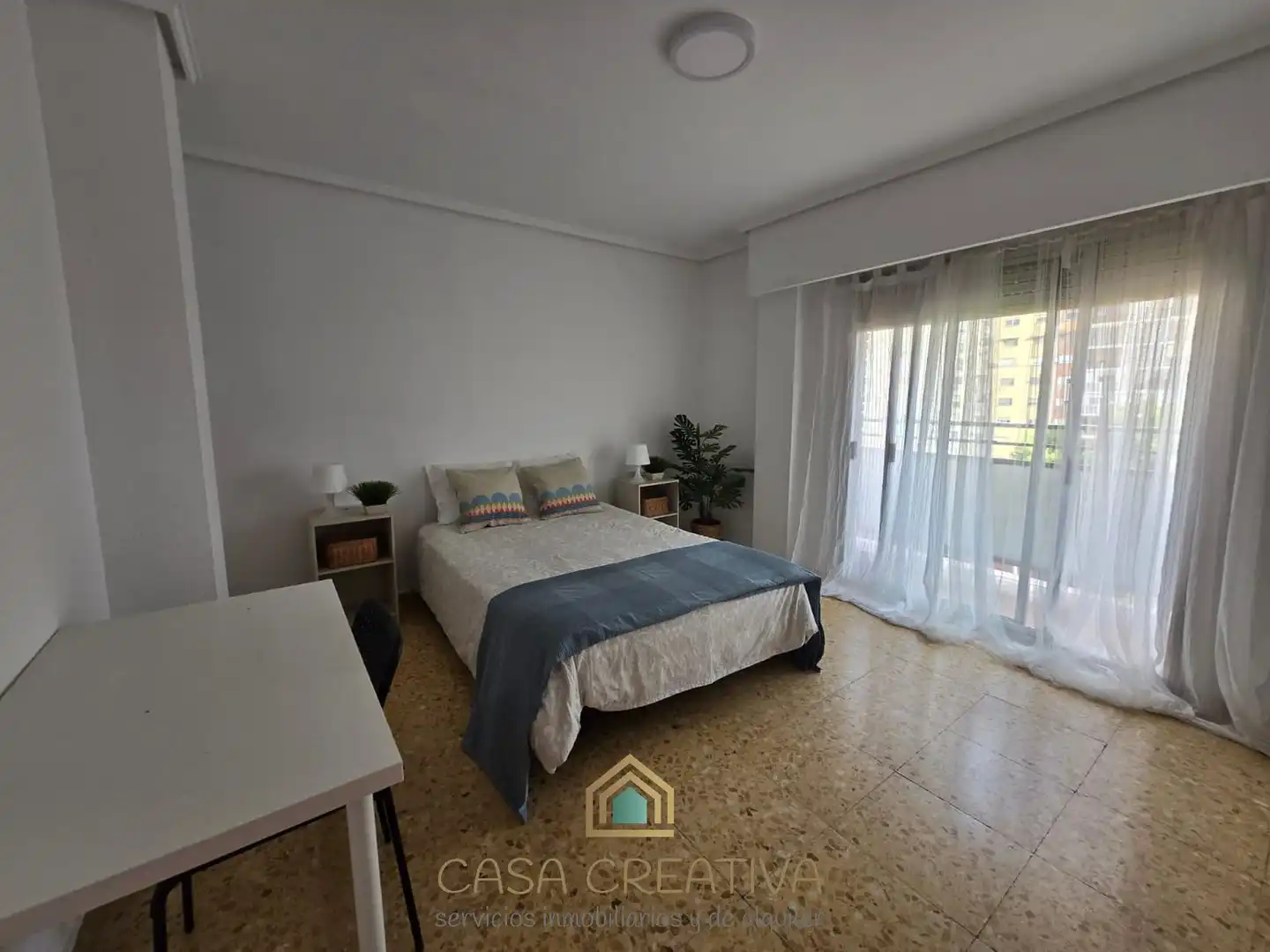 Habitación de Piso de alquiler en Valencia con Terraza, Amueblado y Balcón