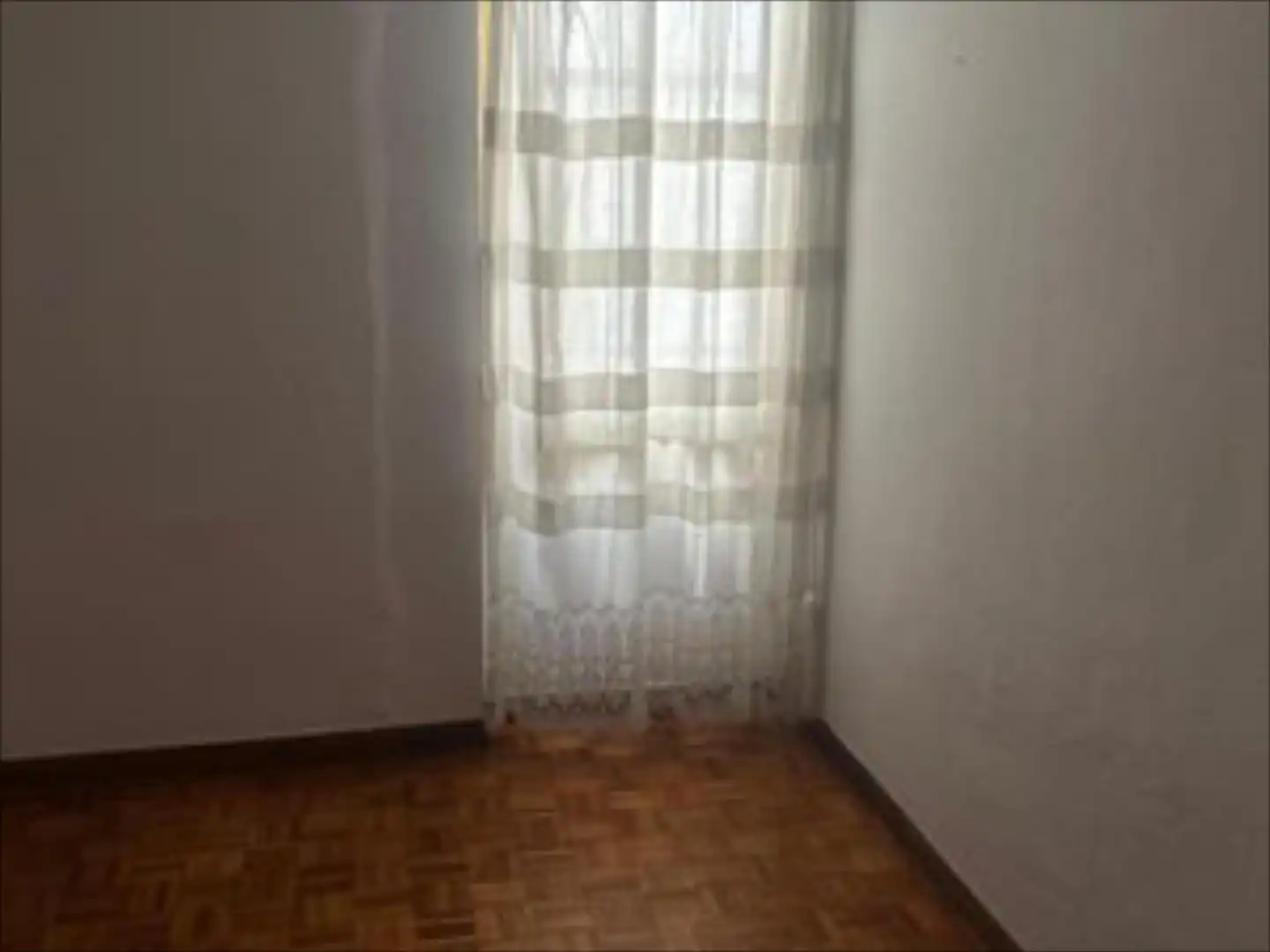 Bedroom of Flat for sale in Zaragoza