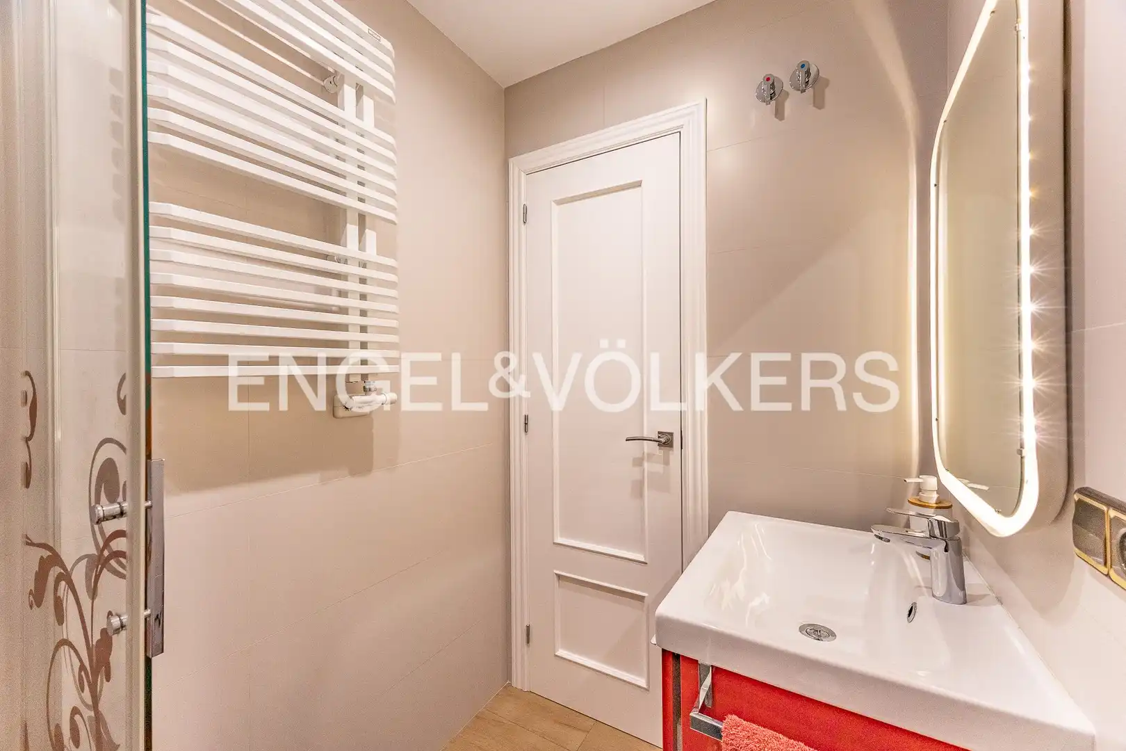 Baño de Ático en venta en Mataró con Aire acondicionado, Calefacción y Parquet
