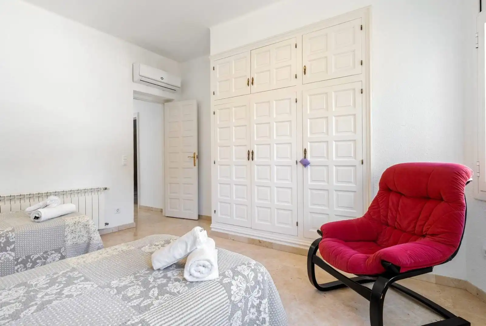 Chalet con terraza en venta en Carrer Gregal 9, imagen 25