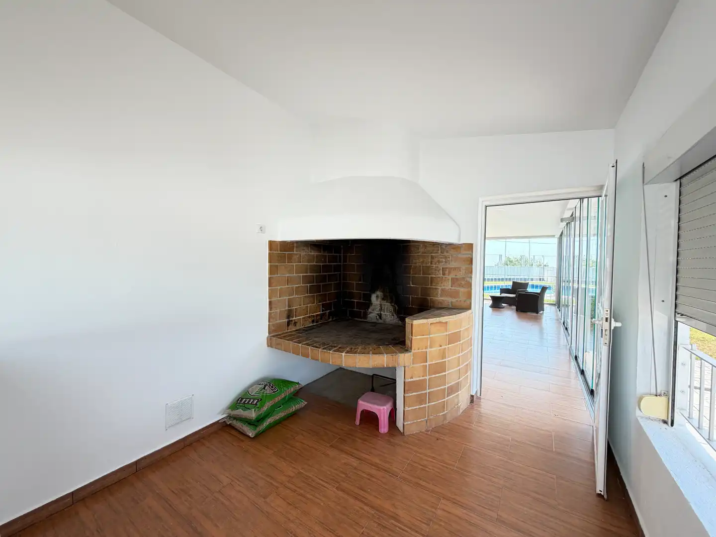 Sala d'estar de Casa o xalet en venda en Carlet amb Aire condicionat, Calefacció i Jardí privat