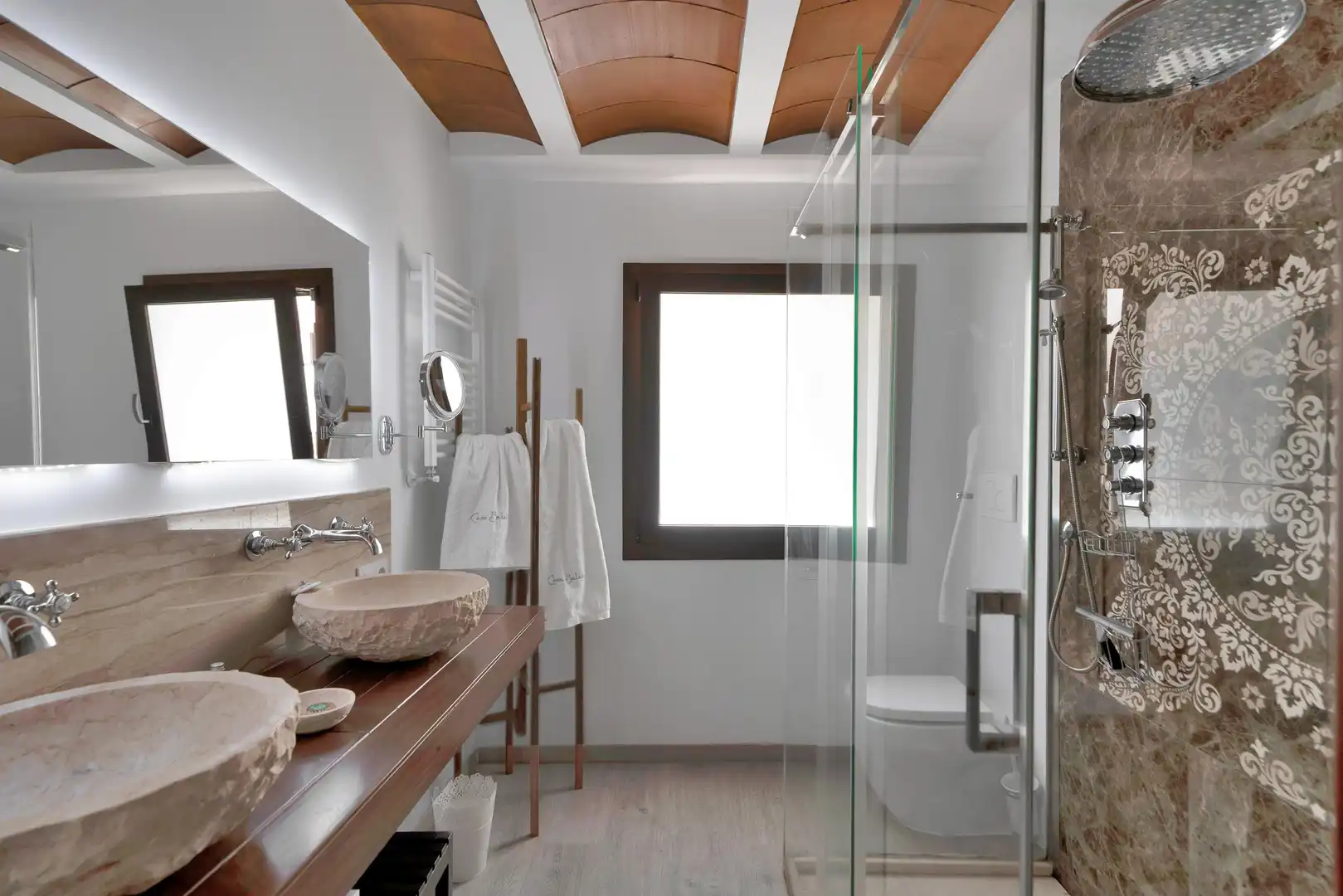 Bathroom of Buildings for sale in Marbella