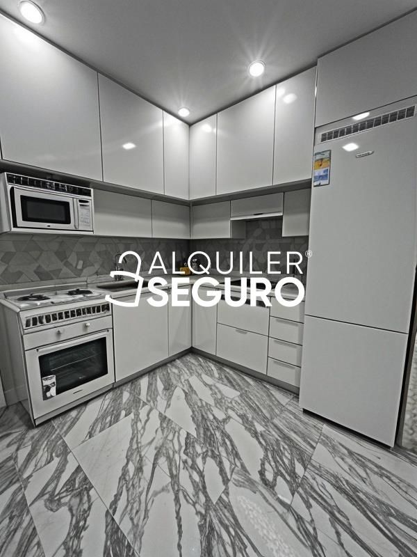 Kitchen of Flat to rent in Coslada  with Air Conditioner and Heating