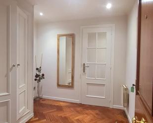 Pis de lloguer en Ames amb Calefacció, Parquet i Moblat