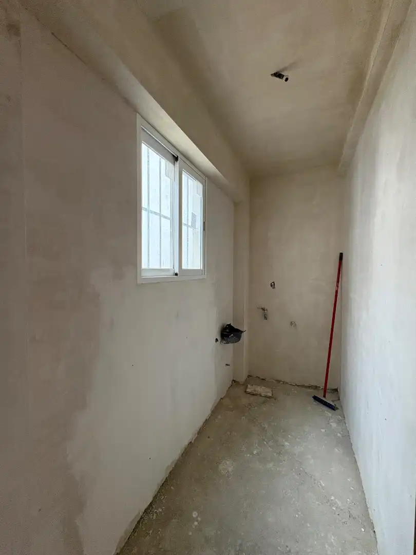Casa adosada en venta en Carmona con Terraza