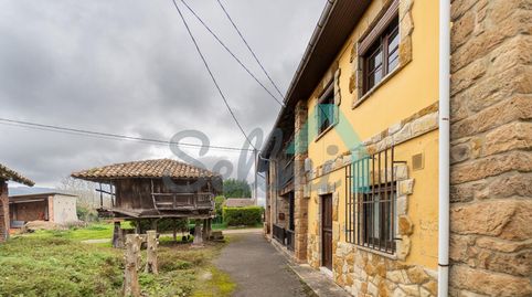 Foto 2 de Casa adosada en venda a Barrio Palacio, Parroquias suroccidentales, Villaviciosa