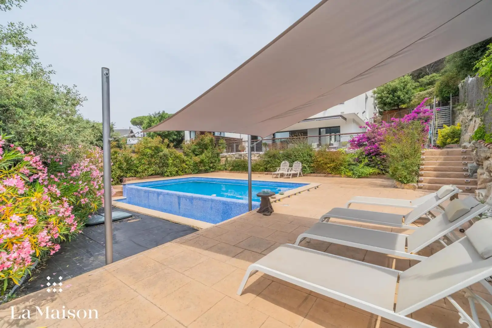 Piscina de Casa o xalet en venda en Vilanova del Vallès amb Parquet, Terrassa i Piscina