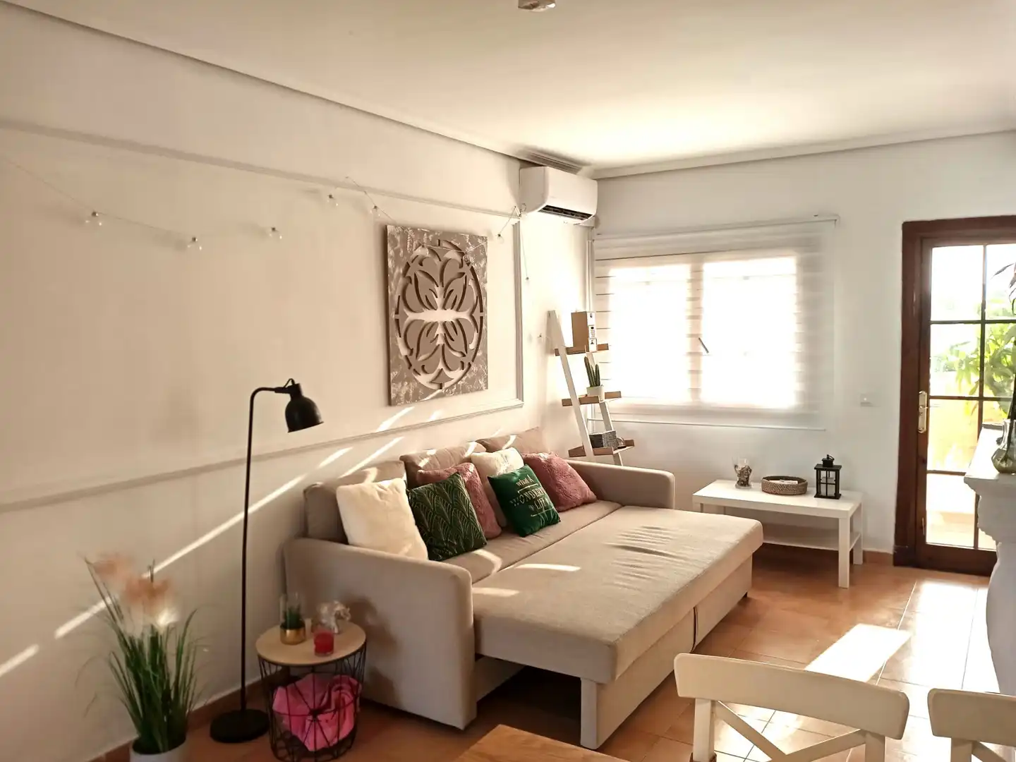 Apartments for rent in Avenida de Pery Junquera, Barriada de Andalucía - Ardila