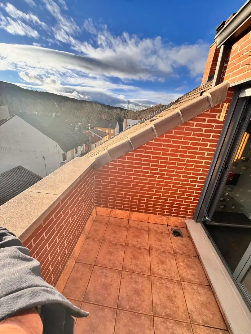 Terraza de Apartamento en venta en Sabiñánigo con Calefacción, Terraza y Trastero