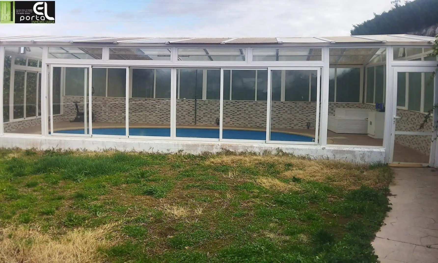 Piscina de Casa o chalet en venta en San Martín de Unx con Aire acondicionado, Piscina y Amueblado