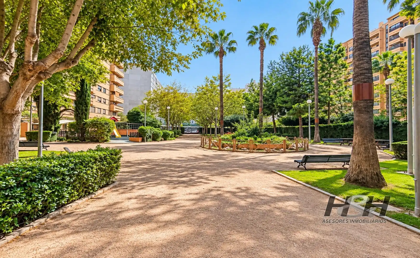 Penthouse with pool for sale in Camins al Grau, imagen 37