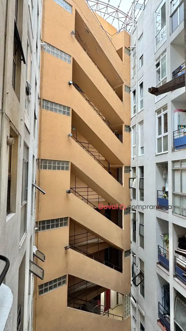 Vista exterior de Dúplex en venta en Centro Urbano