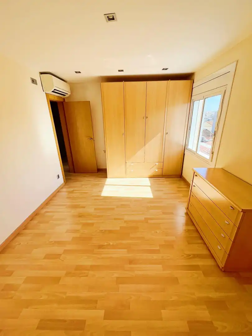 Bedroom of Flat for sale in Sabadell  with Heating and Balcony