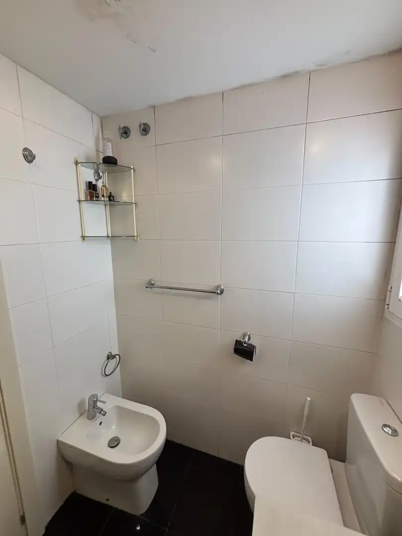Baño de Piso en venta en Estepona con Jardín privado y Piscina comunitaria