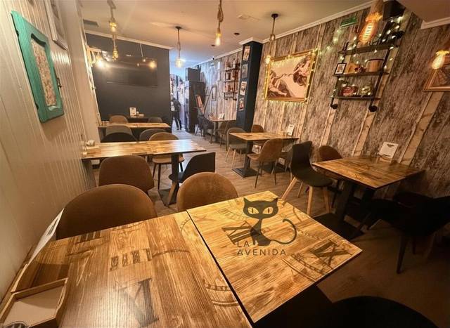 Local comercial en Alquiler en Calle de Artes Gráficas en Exposició