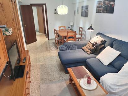 Living room of Flat for sale in  Sevilla Capital