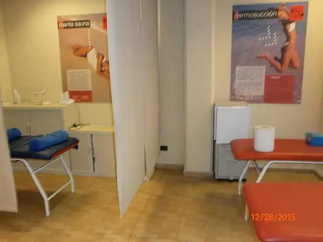 Business premises for sale in Carrer Bonaventura Puig i Perucho, imagen 3