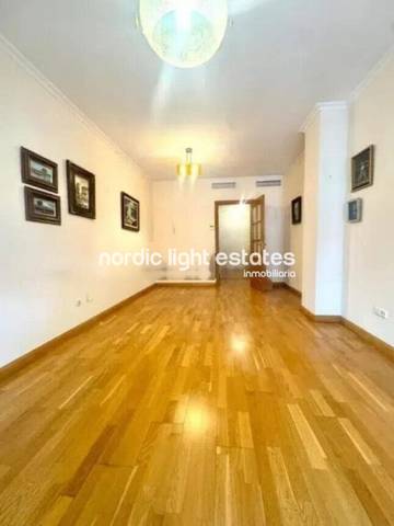 Piso en Venta en Martín Carpena - Torre del Río