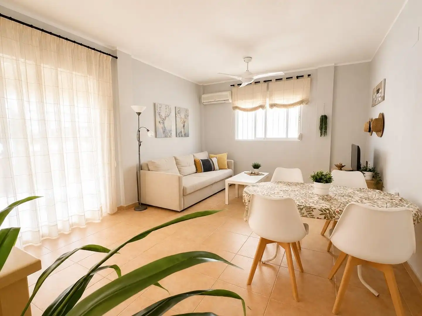 Detached homes for sale in Calle LLENTISCLE, Racó