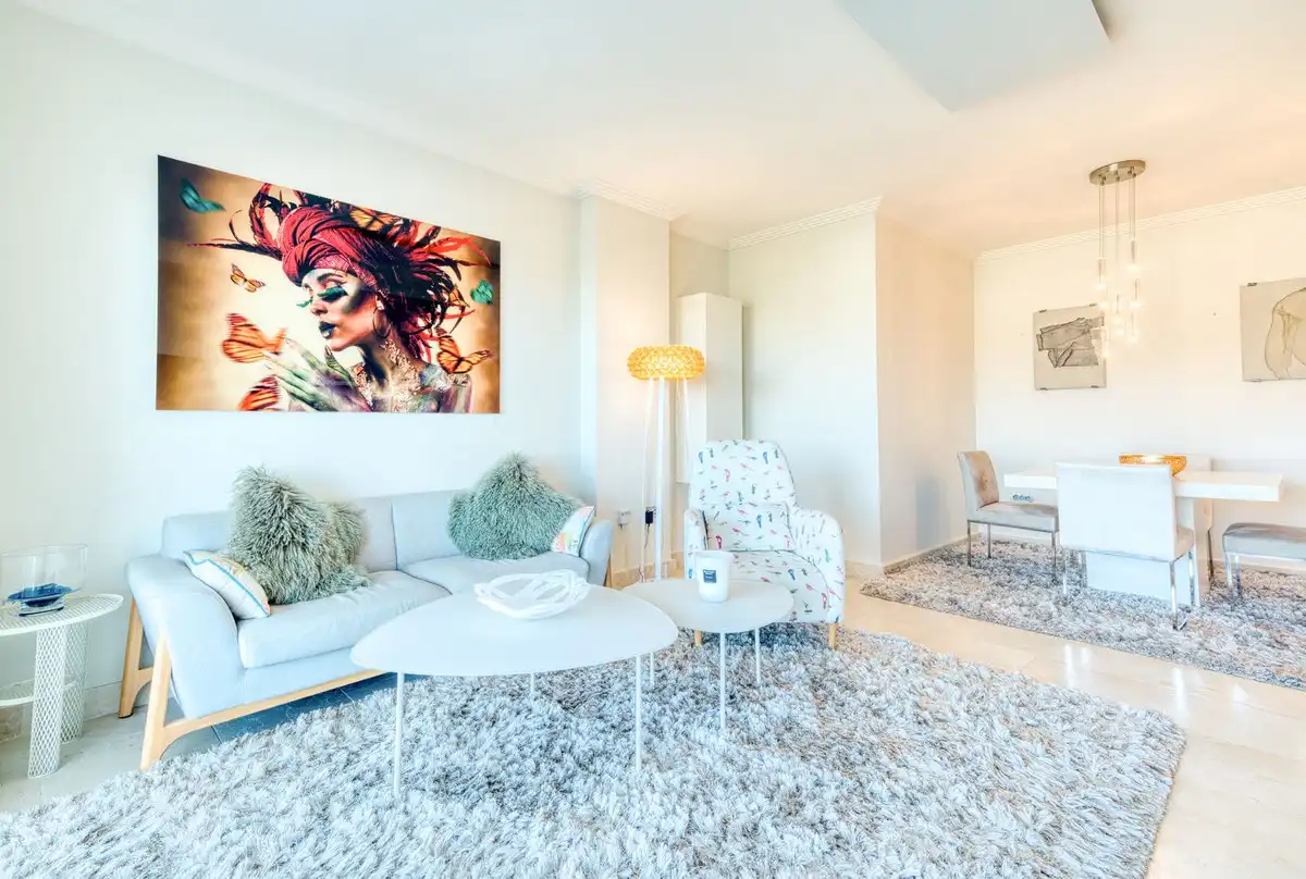 Living room of Apartments for sale in Benahavís  with Air Conditioner, Terrace and Storage room