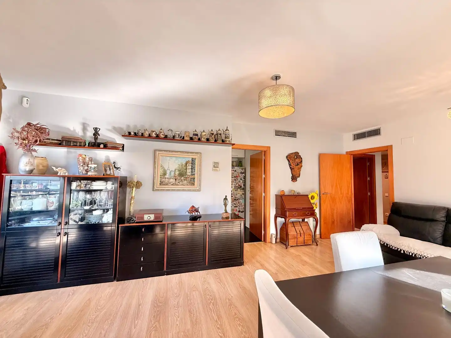 Comedor de Piso en venta en Badalona con Calefacción, Terraza y Piscina comunitaria