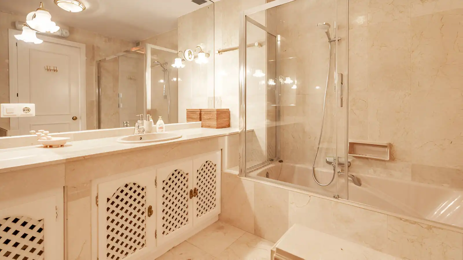 Apartment with pool for sale in San Pedro de Alcántara, imagen 16