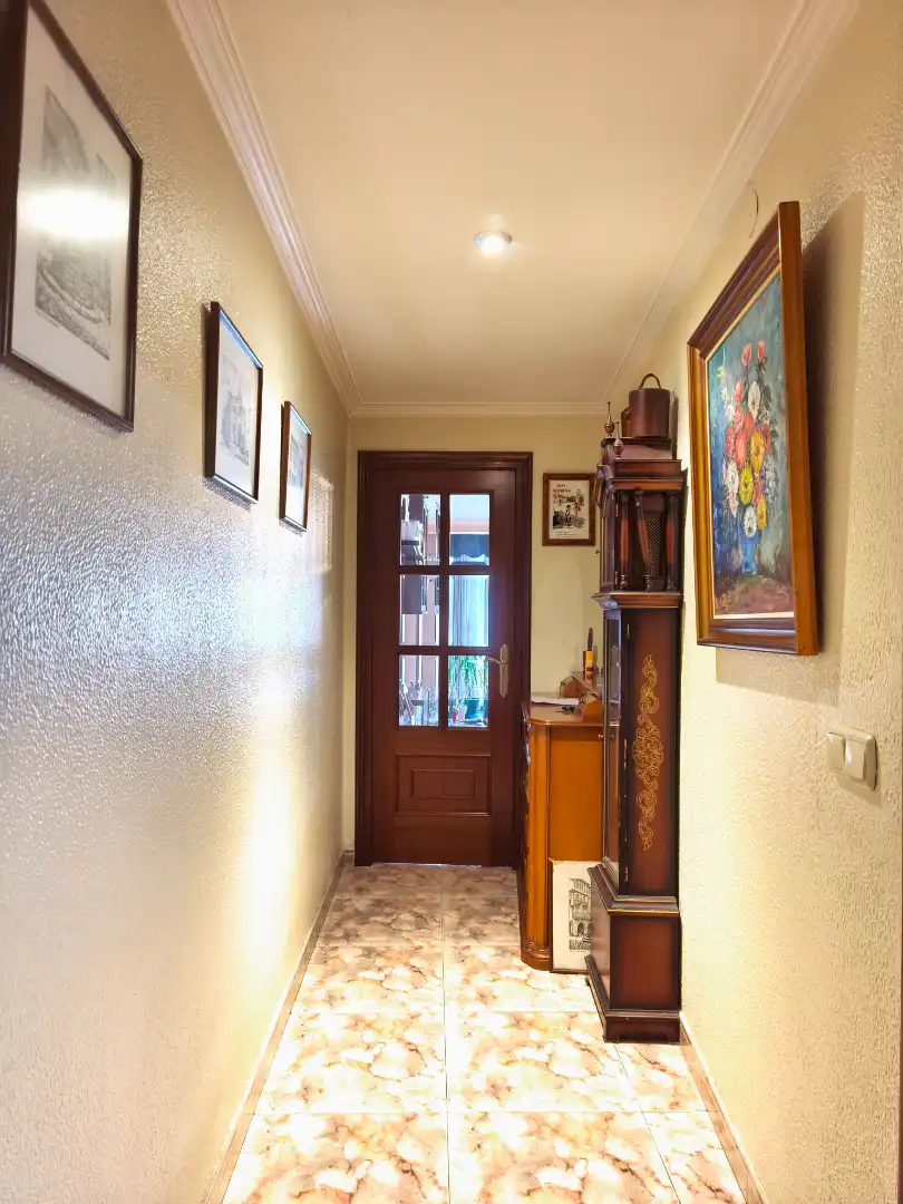 Ático en venta en Santiago de Compostela  con Calefacción, Terraza y Trastero
