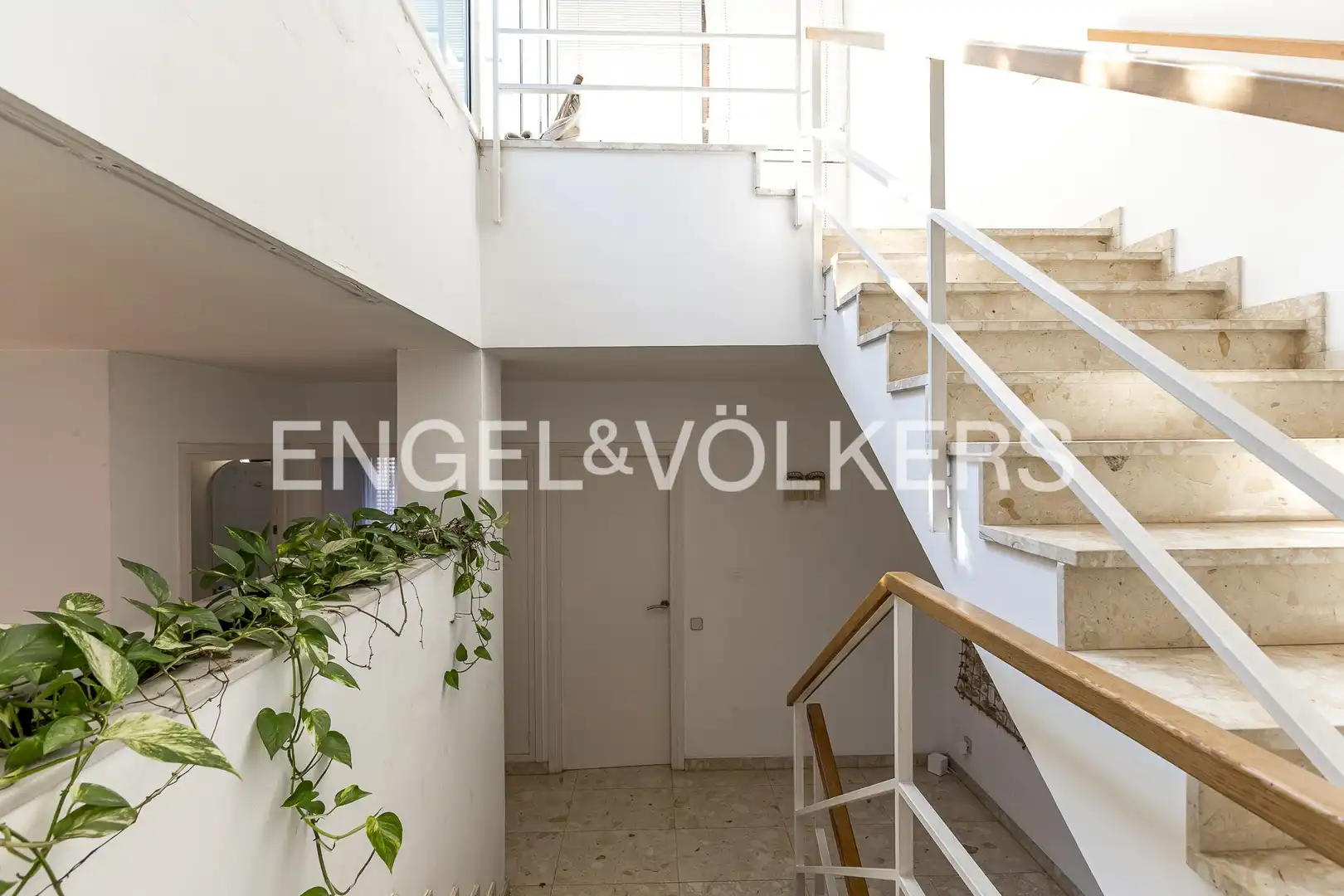 Casa o xalet en venda en Sant Feliu de Llobregat amb Aire condicionat, Calefacció i Terrassa