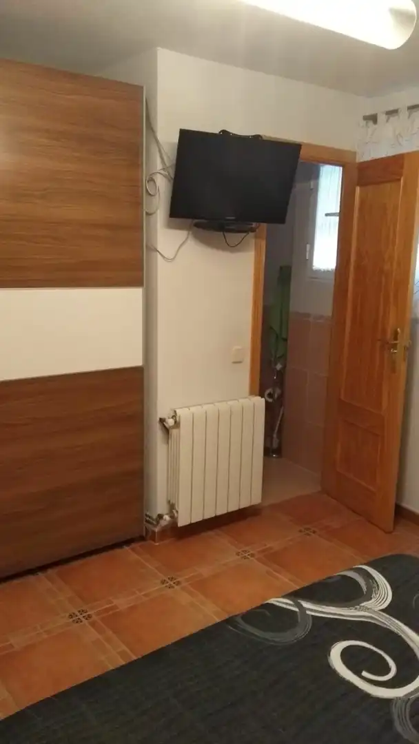 Casa o xalet en venda en Chozas de Canales amb Calefacció, Jardí privat i Terrassa
