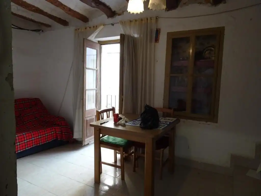 Casa rústica amb terrassa en venda a La Torre de l'Espanyol, imagen 2