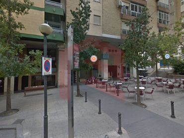 Individual en venda a Avenida Granada 22