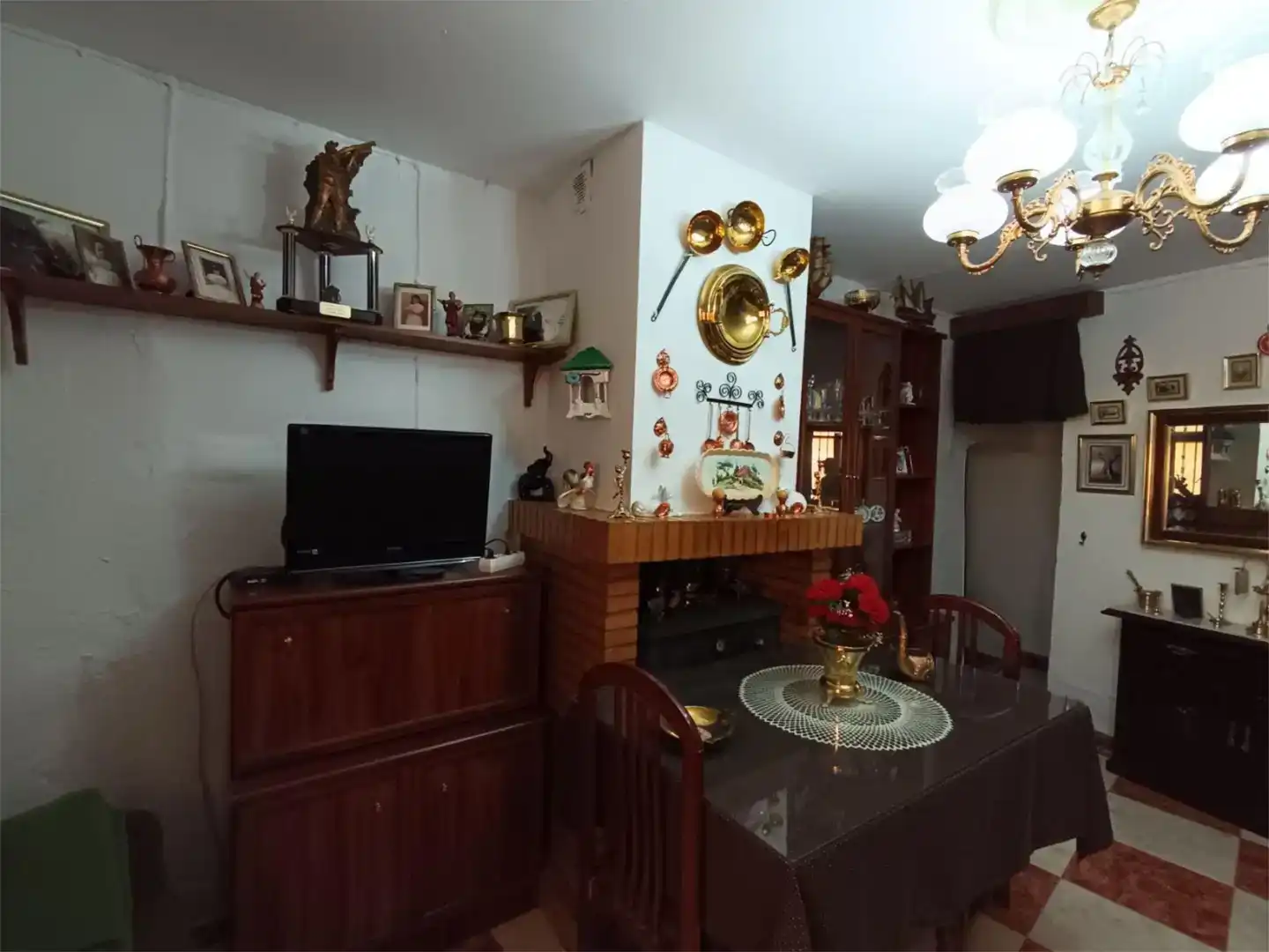 Sala d'estar de Finca rústica en venda en Cambil