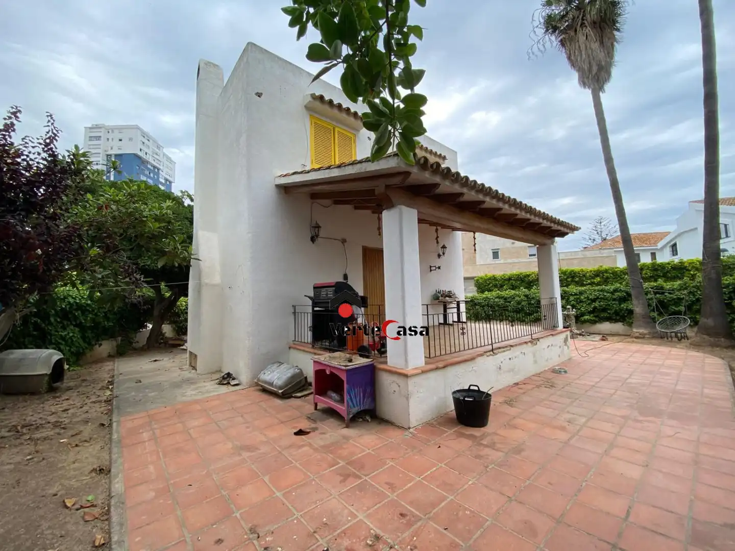 Vista exterior de Casa o xalet en venda en El Puig de Santa Maria amb Terrassa, Traster i Piscina comunitària