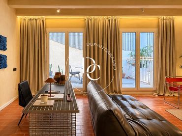 Piso con balcón en venta en Carrer de Sant Antoni Abat