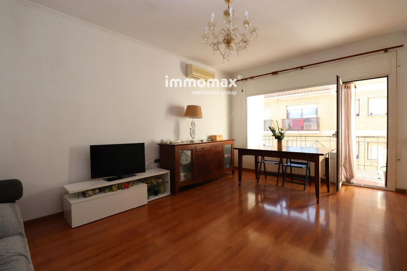 Living room of Flat for sale in Sant Celoni  with Air Conditioner, Heating and Terrace