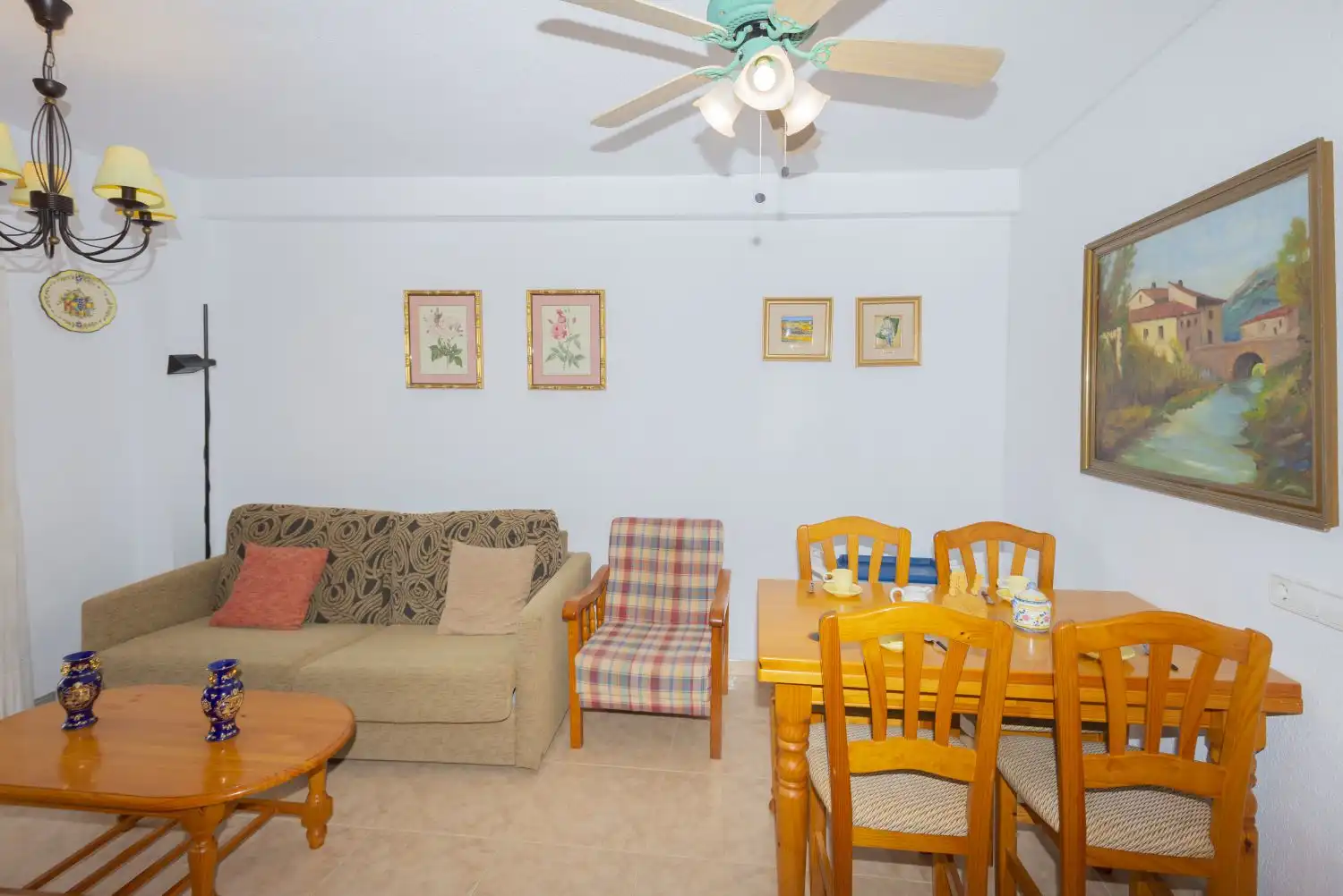 Wohnzimmer von Wohnungen zum Verkauf in Calpe / Calp mit Klimaanlage, Heizung und Terrasse