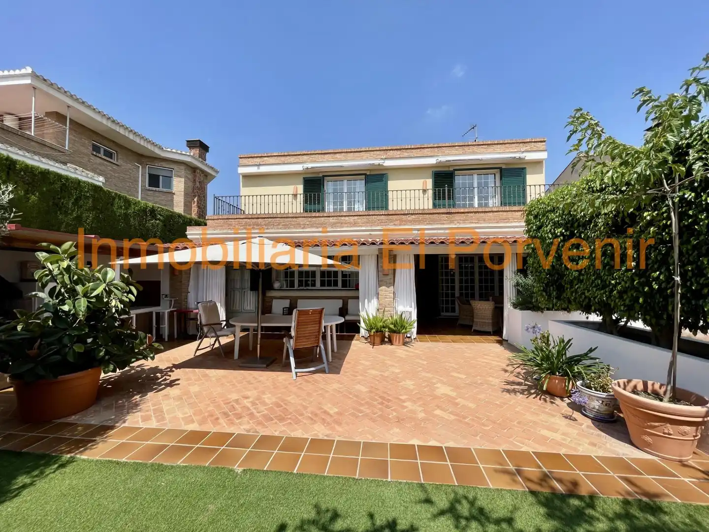 Vista exterior de Casa o chalet en venta en Torrent con Aire acondicionado, Calefacción y Jardín privado