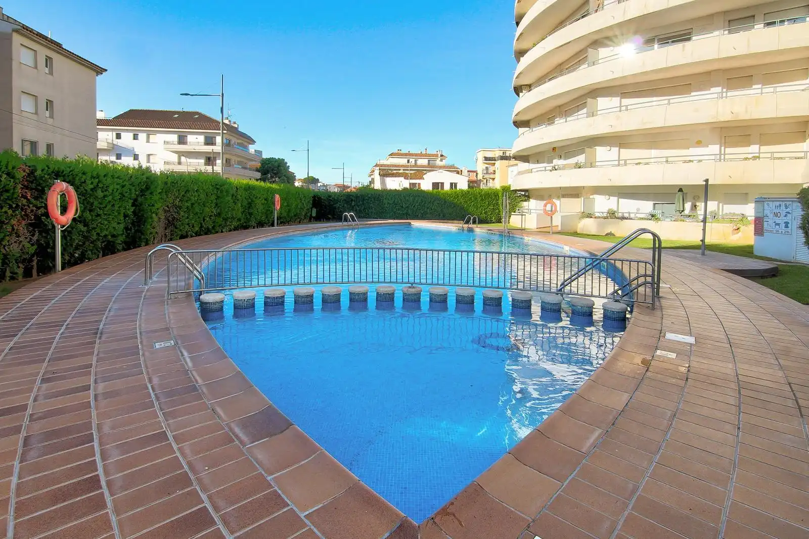 Piscina de Estudi en venda en L'Estartit