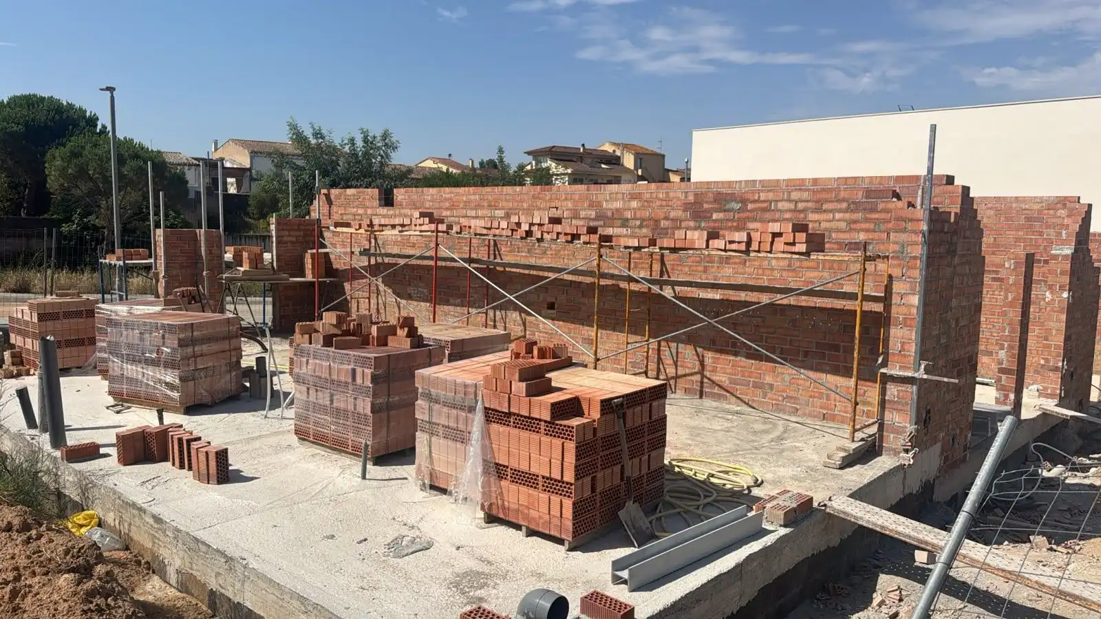 Casa a schiera con giardino in vendita a Sils