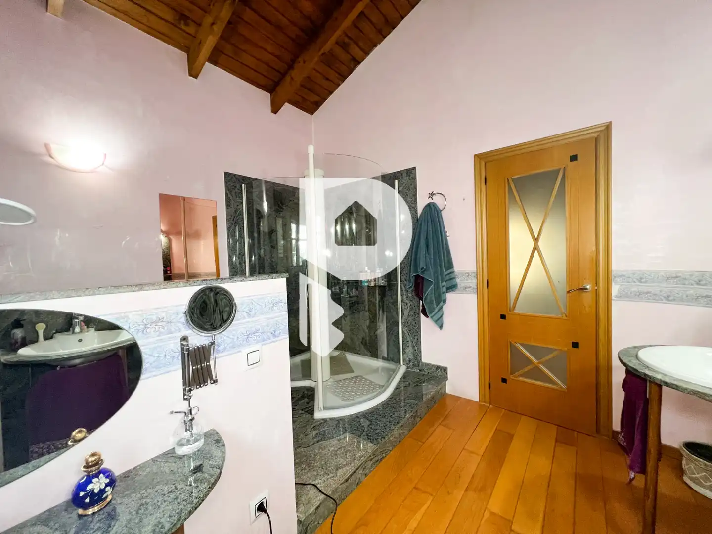 Baño de Casa o chalet en venta en Vallirana con Aire acondicionado, Calefacción y Terraza